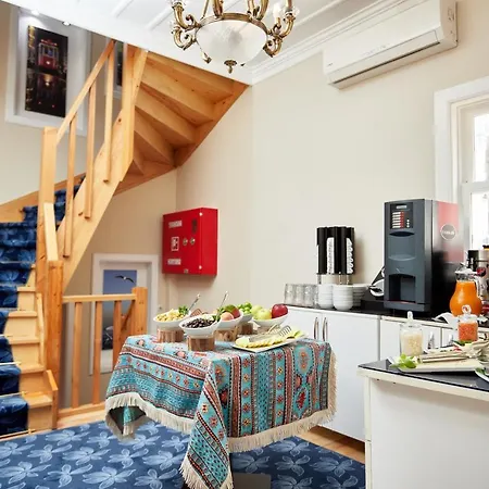 Mataraci Hotel Istanbul