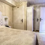 Mataraci Istanbul